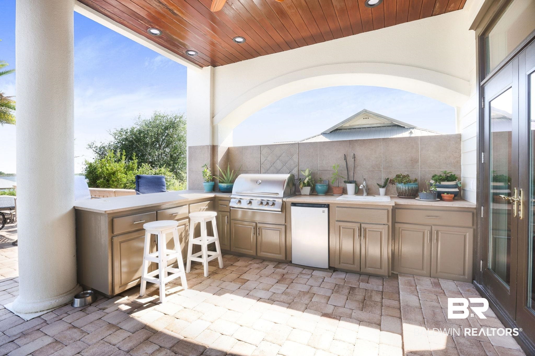 32318 River Road Orange Beach, AL 36561 - Photo 28 of 48 Outdoor Kitchen