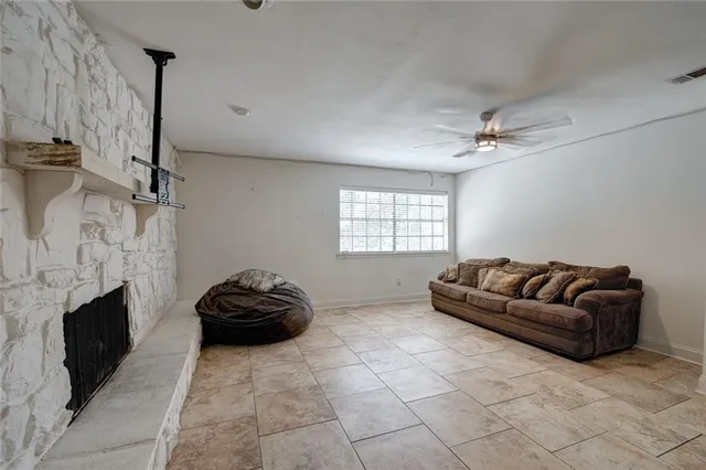 $2,200 | Undisclosed Address, Slidell, LA 70461