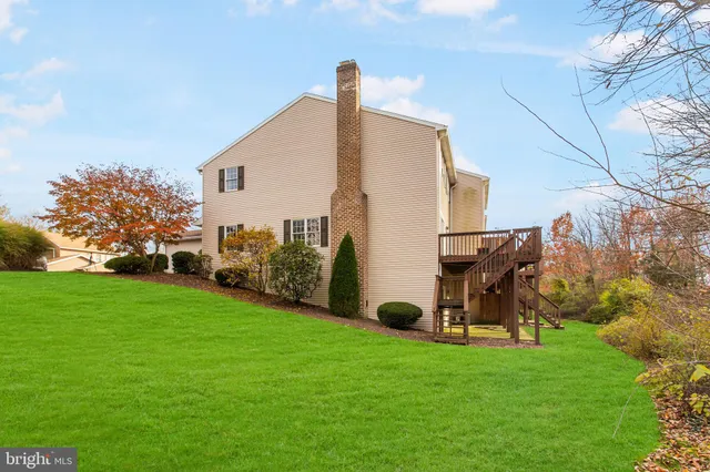 $249,999 | 2644 Grandview Park Drive, York, PA 17408