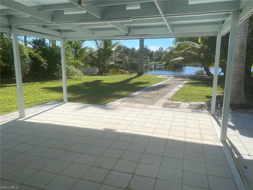 22 Constitution Drive Naples, FL 34112 - Photo 31 of 34
