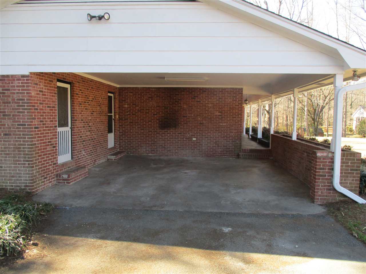 100 Hidden Hill Road Union, SC 29379 - Photo 5 of 16