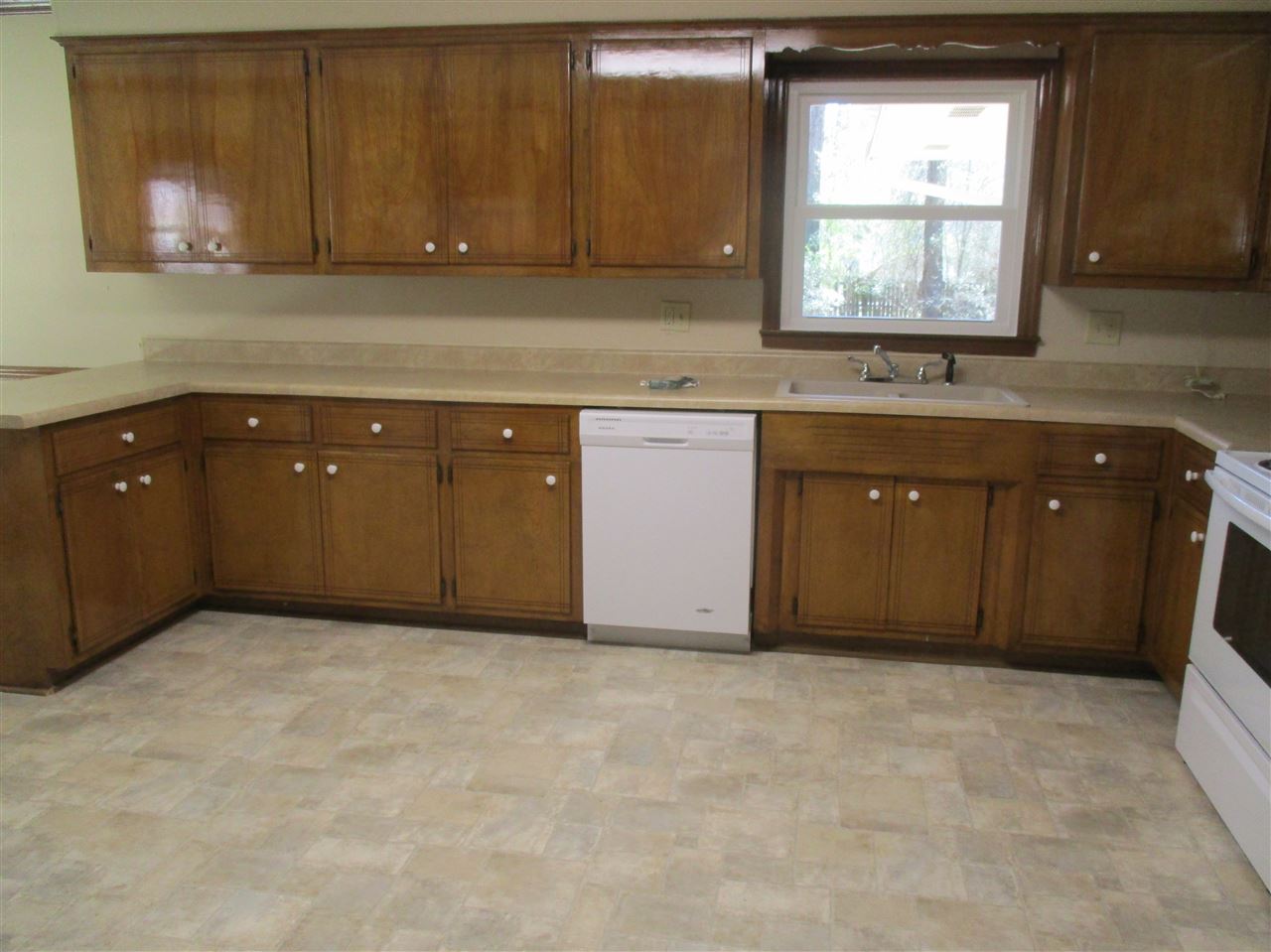 100 Hidden Hill Road Union, SC 29379 - Photo 7 of 16