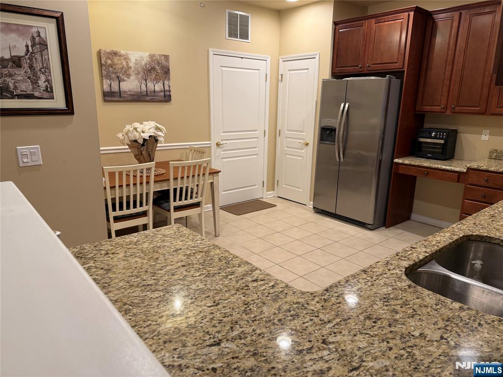 5408 Warrens Way Wanaque, NJ 07465 - Photo 11 of 36