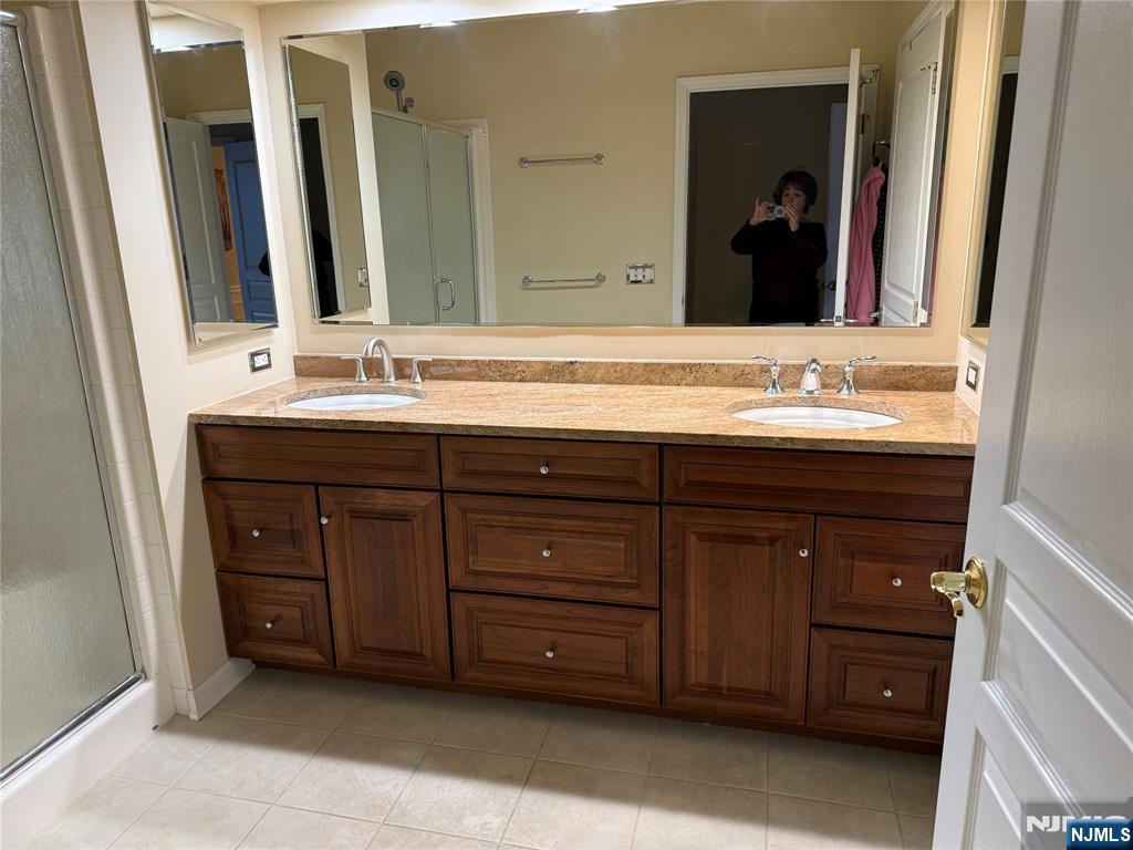 5408 Warrens Way Wanaque, NJ 07465 - Photo 18 of 36