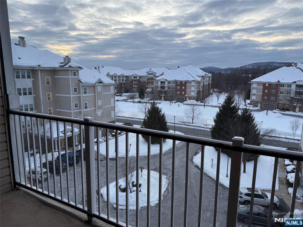 5408 Warrens Way Wanaque, NJ 07465 - Photo 7 of 36