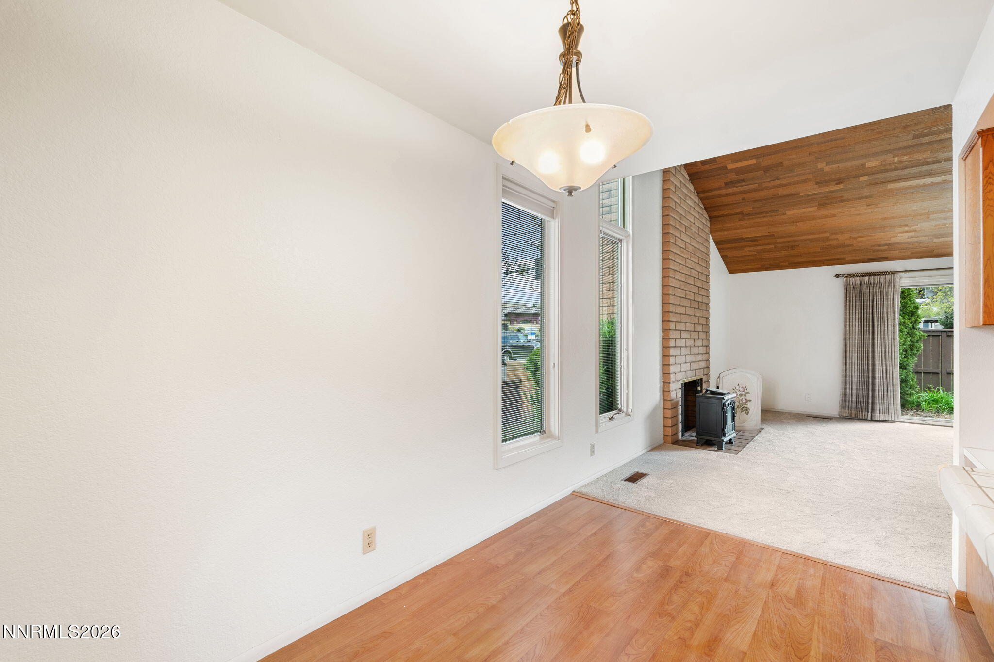 2008 Sunburst Way Reno, NV 89509 - Photo 6 of 24 40-web-or-mls-DSC01802