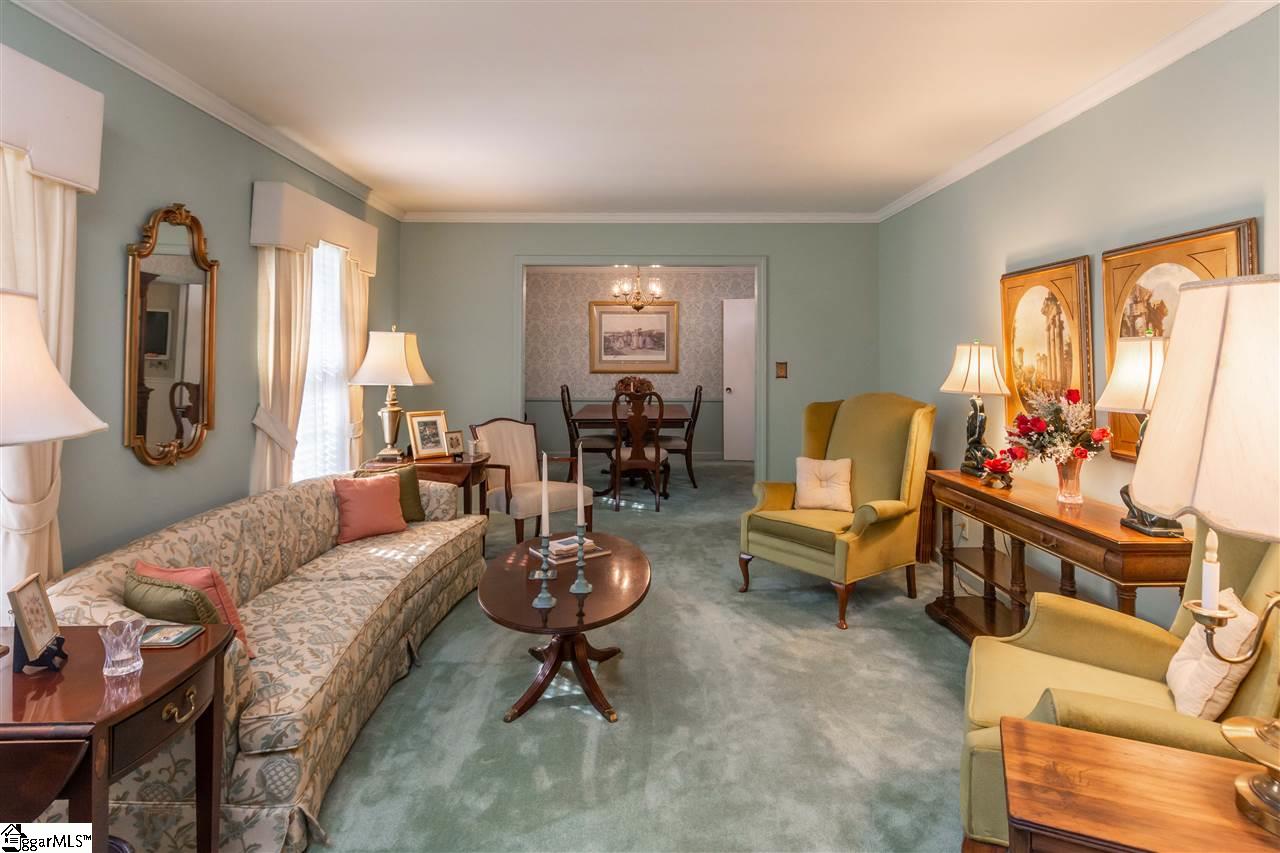101 Randy Drive Taylors, SC 29687 - Photo 2 of 32 Gallery Image 2