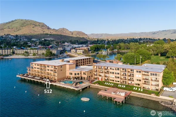 $359,000 | 322 West Woodin Avenue, Unit 512, Chelan, WA 98816