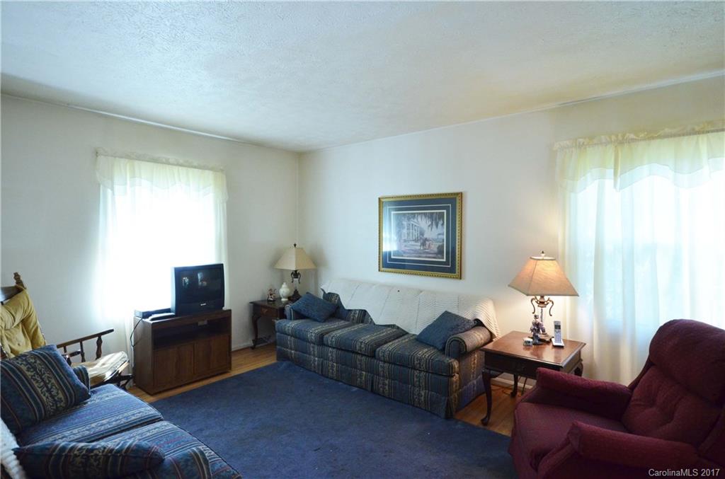 17 Melton Road Candler, NC 28715 - Photo 3 of 9 Gallery Image 3