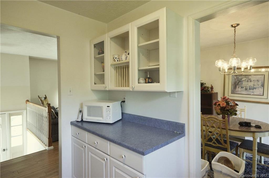 17 Melton Road Candler, NC 28715 - Photo 7 of 9 Gallery Image 7
