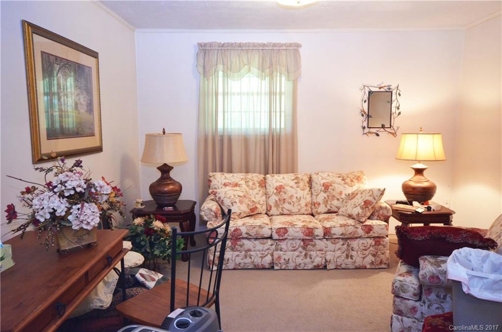 17 Melton Road Candler, NC 28715 - Photo 8 of 9 Gallery Image 8