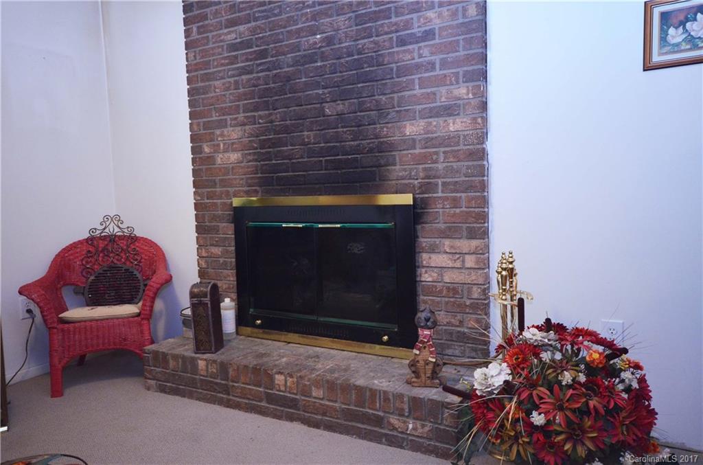 17 Melton Road Candler, NC 28715 - Photo 9 of 9 Gallery Image 9
