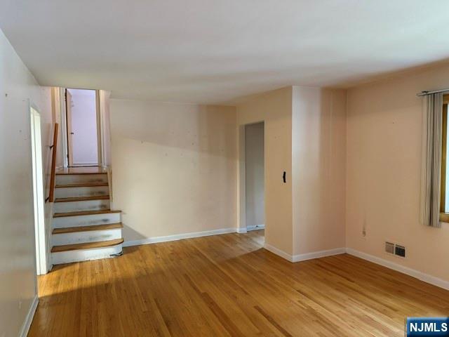 1008 Windsor Road Teaneck, NJ 07666 - Photo 7 of 21