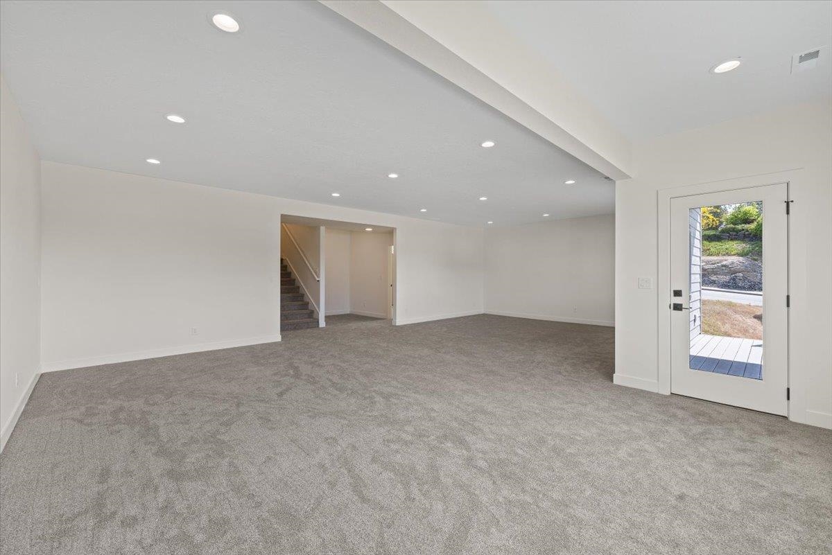 8930 East Ridgeline Lane Spokane, WA 99217 - Photo 23 of 33