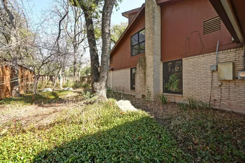$775,000 | 8504 Tallwood Drive, Austin, TX 78759