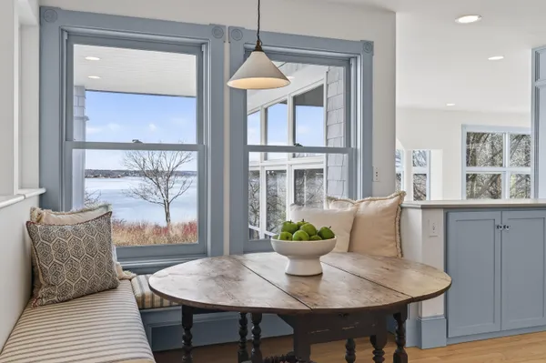 $3,150,000 | 16 Town Landing Road, Cumberland, ME 04110