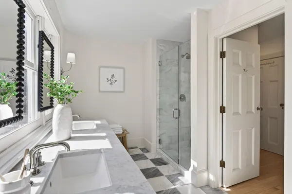 $3,150,000 | 16 Town Landing Road, Cumberland, ME 04110