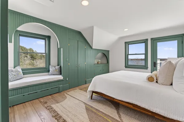$3,150,000 | 16 Town Landing Road, Cumberland, ME 04110