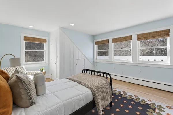$3,150,000 | 16 Town Landing Road, Cumberland, ME 04110