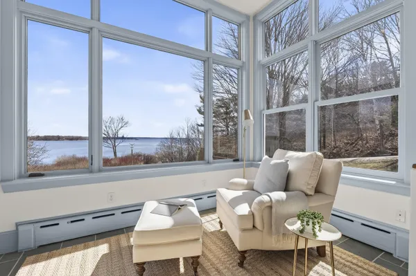 $3,150,000 | 16 Town Landing Road, Cumberland, ME 04110