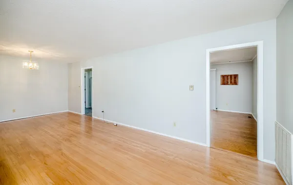$1,400 | 240 Maywood Drive, Augusta, GA 30907