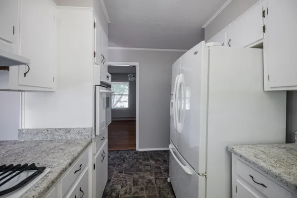 $1,400 | 240 Maywood Drive, Augusta, GA 30907