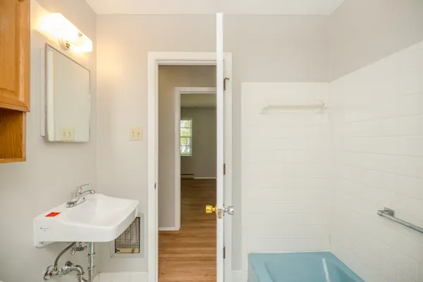 $1,400 | 240 Maywood Drive, Augusta, GA 30907