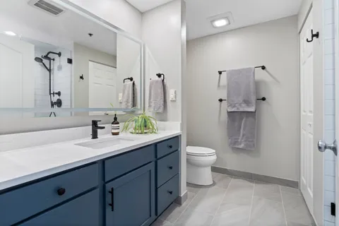 $499,900 | 1212 North Wells Street, Unit 1505, Chicago, IL 60610