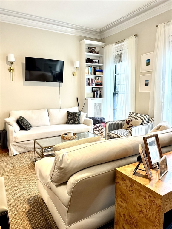 73 Charles Street, Unit 2F Boston, MA 02108 - Photo 3 of 9