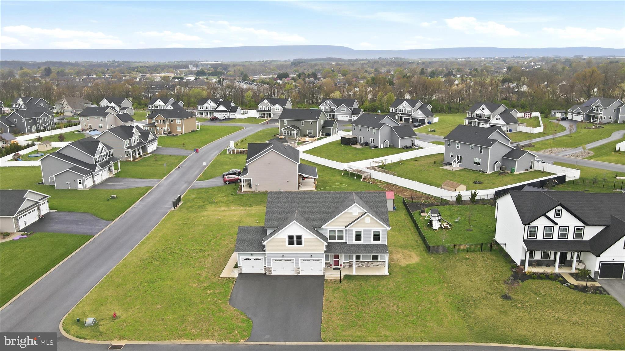 2503 Somerset Road Chambersburg, PA 17202 - Photo 8 of 51