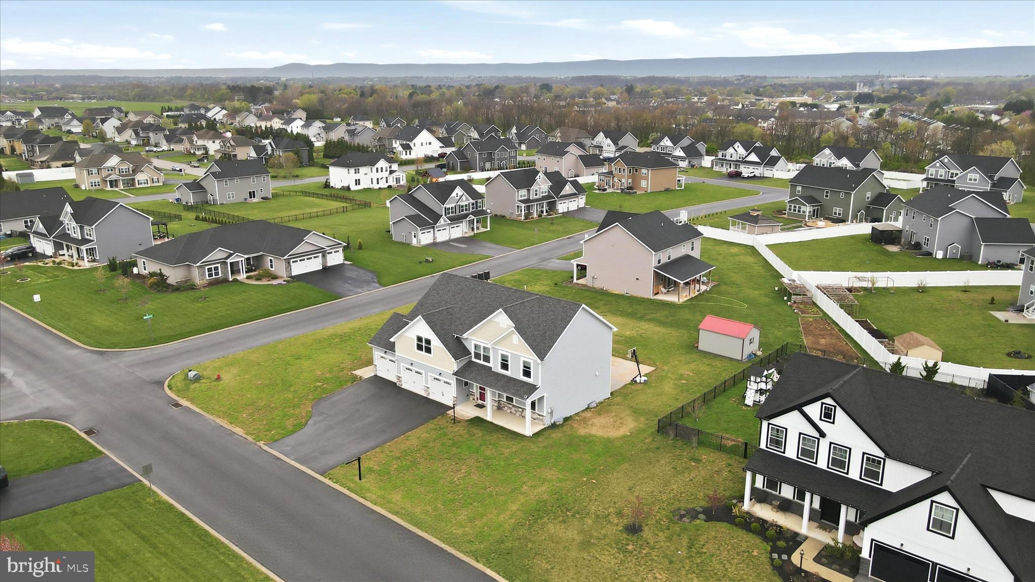 2503 Somerset Road Chambersburg, PA 17202 - Photo 9 of 51