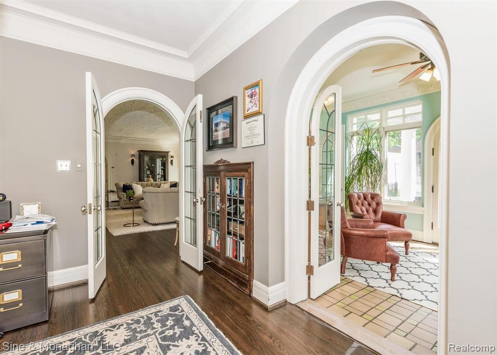 1040 Devonshire Road Grosse Pointe Park, MI 48230 - Photo 28 of 95
