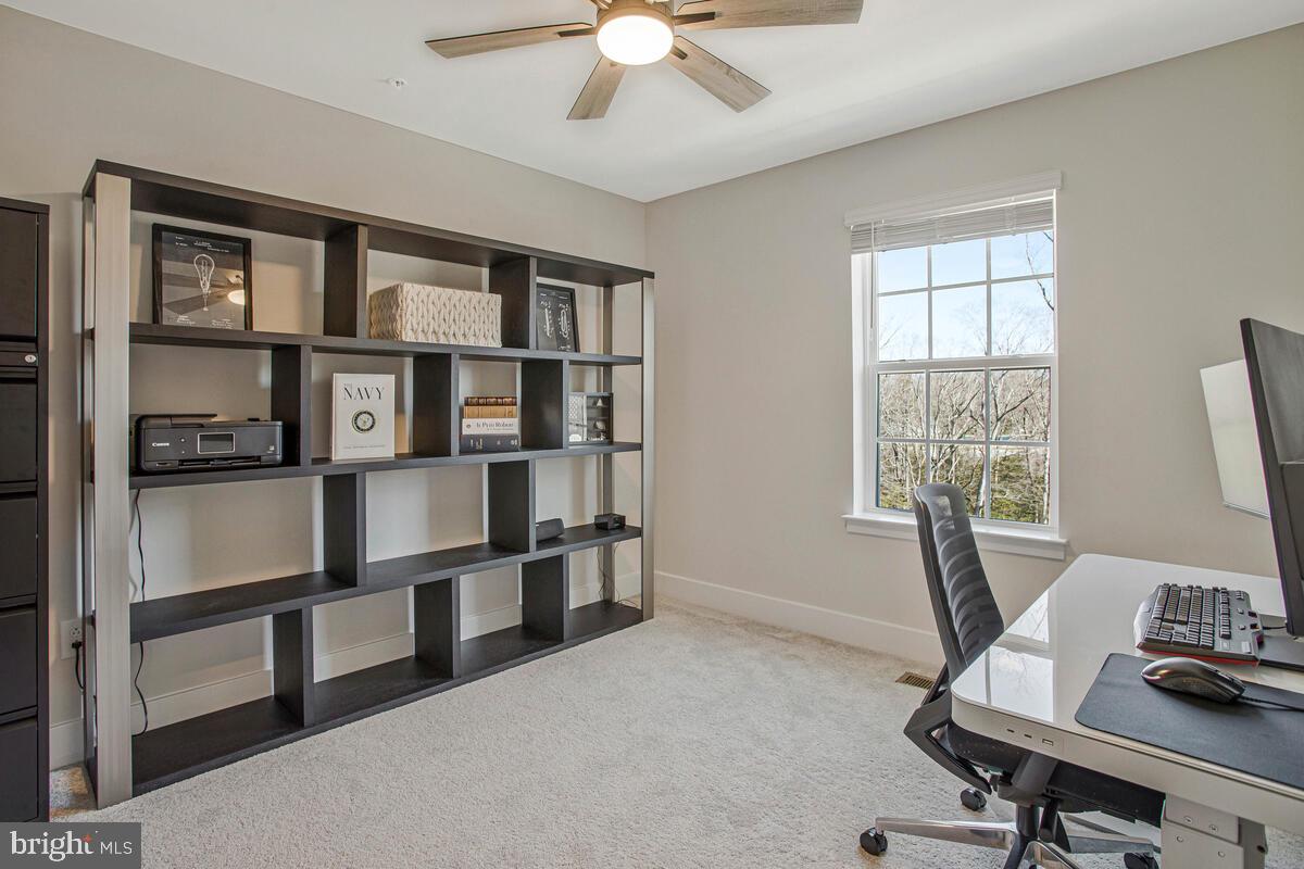 45419 Concord Way California, MD 20619 - Photo 23 of 46 3rd Bedroom currently used as an office