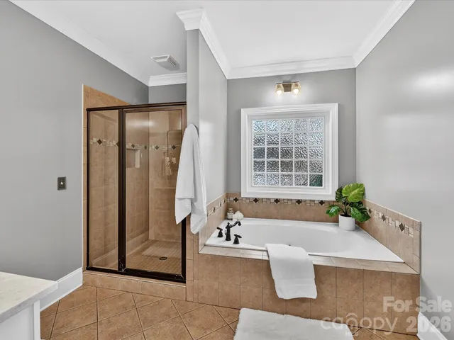 $560,000 | 702 King Fredrick Lane Southwest, Concord, NC 28027