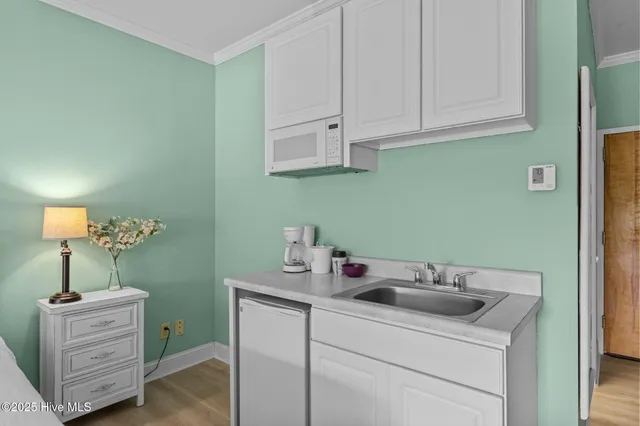 $133,900 | 602 West Fort Macon Road, Unit 231, Atlantic Beach, NC 28512