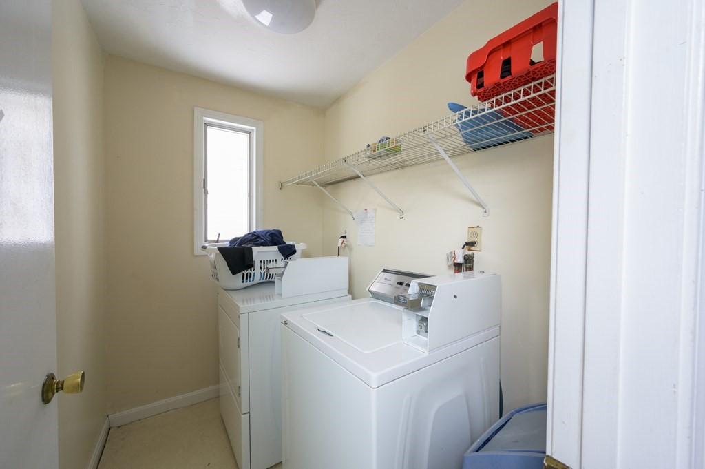 194 School Street Quincy, MA 02169 - Photo 13 of 36