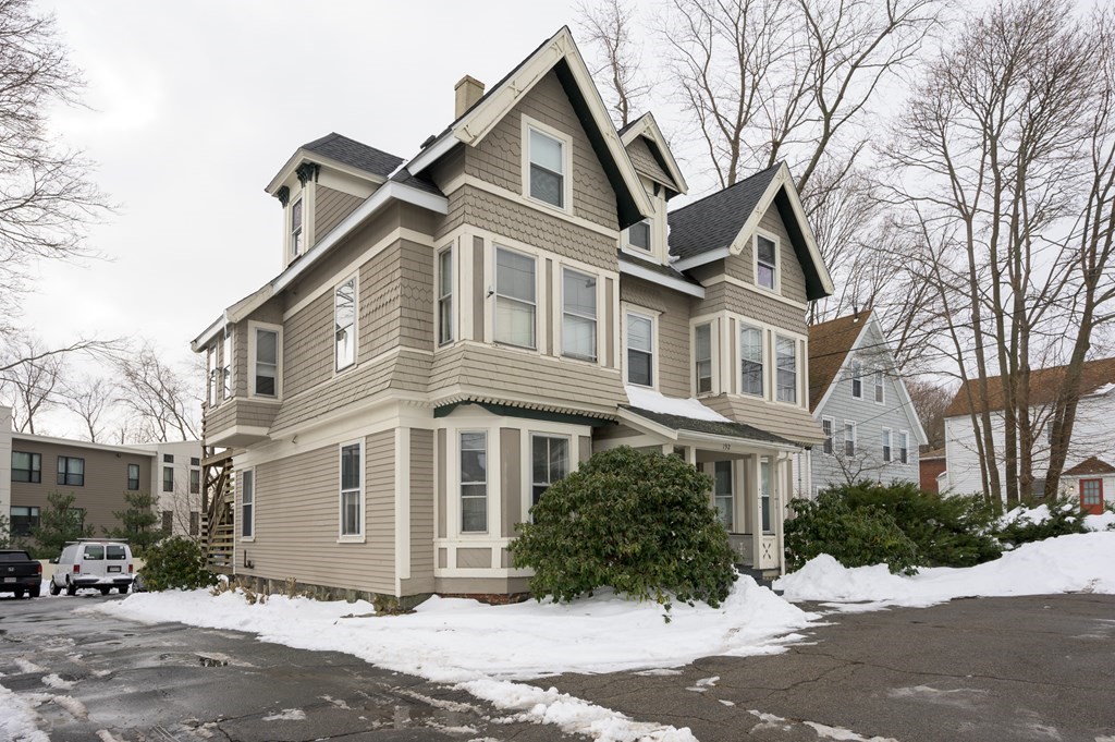 194 School Street Quincy, MA 02169 - Photo 3 of 36