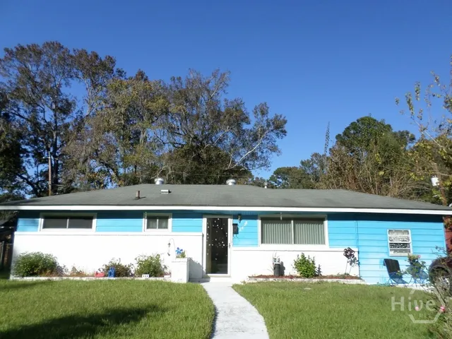 $250,000 | 2438 East 39th Street, Savannah, GA 31404
