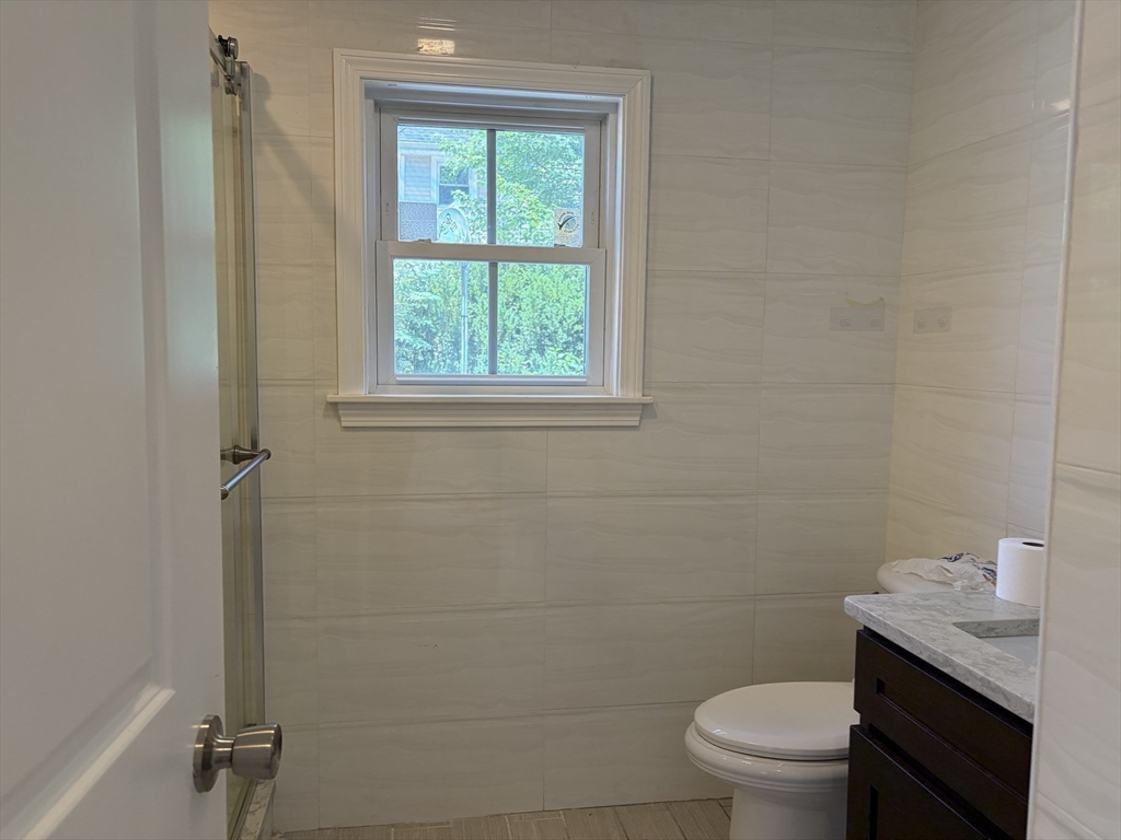 153 Walnut Street, Unit 1 Newton, MA 02460 - Photo 8 of 20