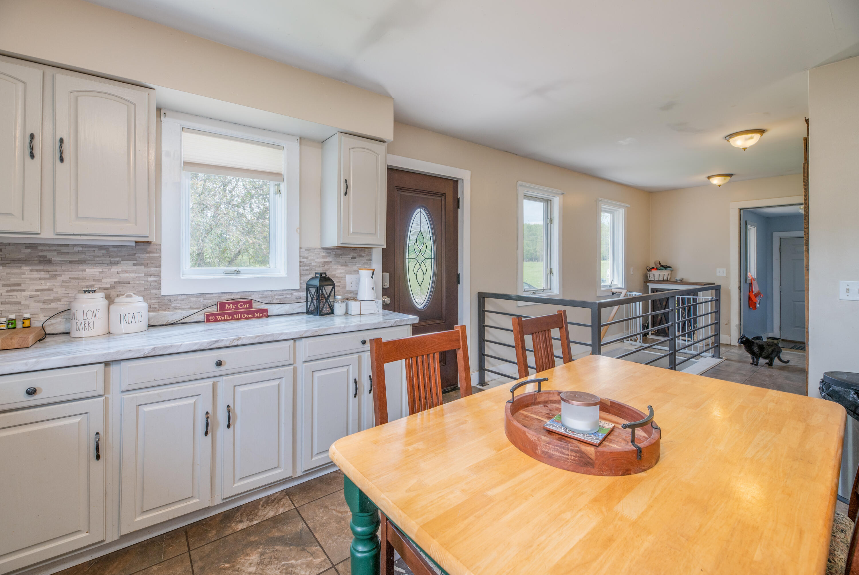 1 Furlong Road Richmond, ME 04357 - Photo 7 of 31 Interior15