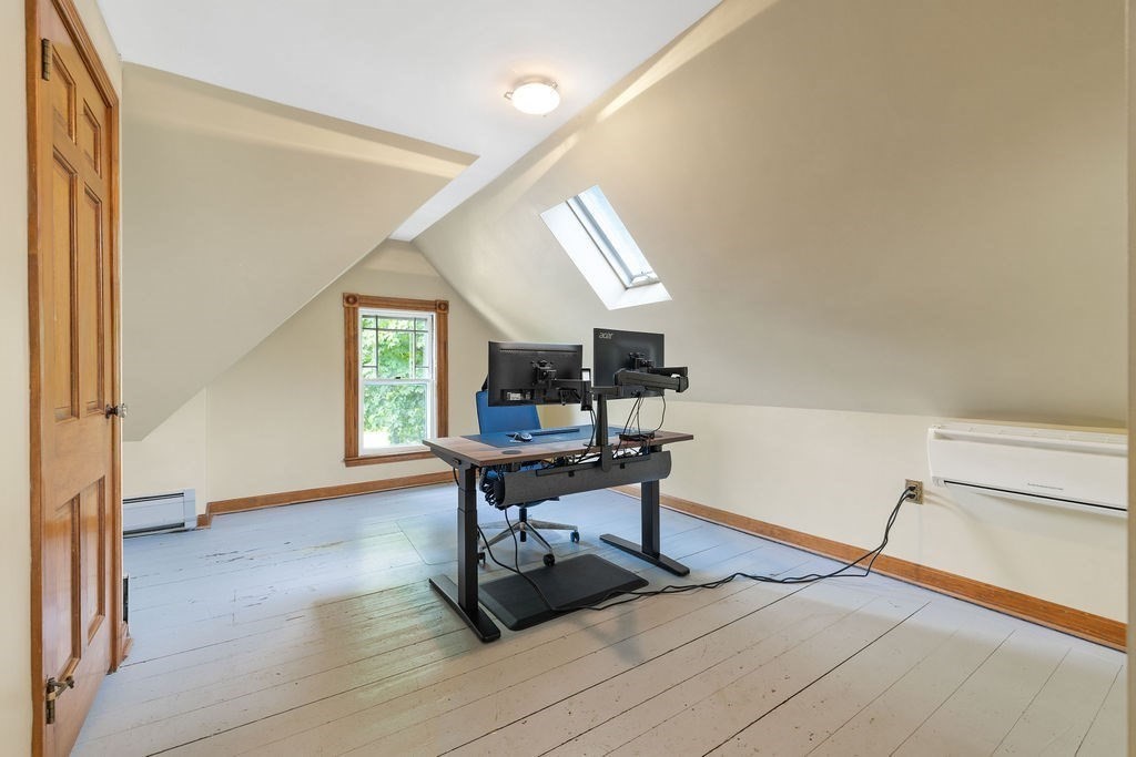 9 Spring Hill Road Boston, MA 02136 - Photo 25 of 32