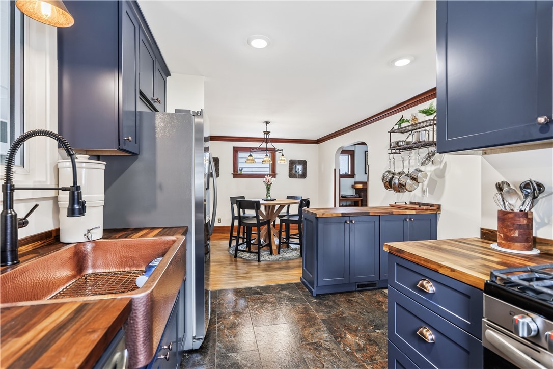 289 Wisconsin Street Rochester, NY 14609 - Photo 24 of 49