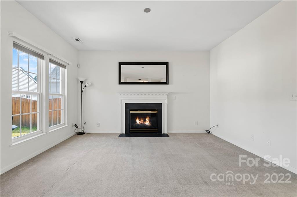 4961 Prosperity Ridge Road Charlotte, NC 28269 - Photo 3 of 20 Gallery Image 3