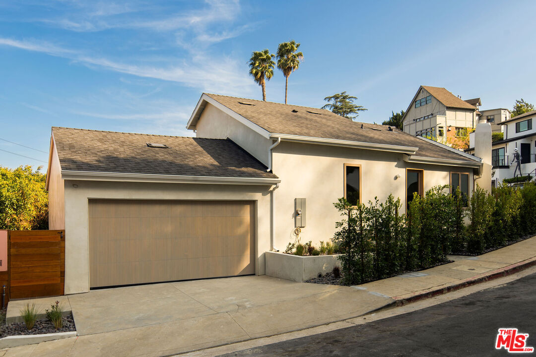 3736 Lowry Road Los Angeles, CA 90027 - Photo 31 of 32 Gallery Image 31