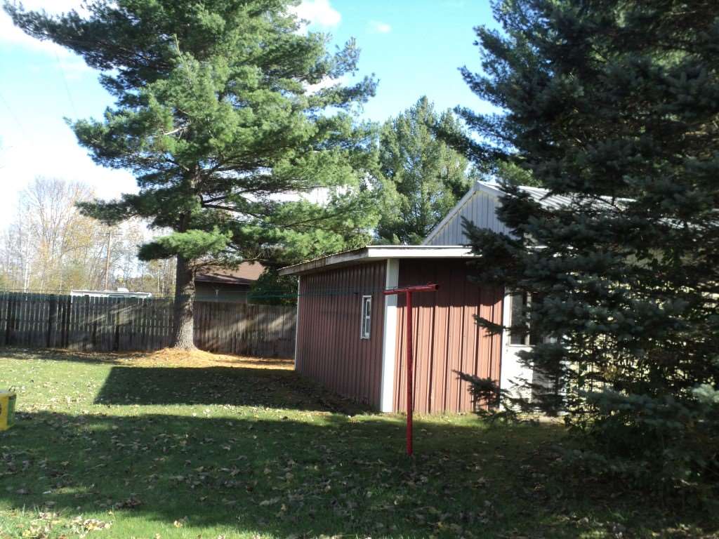 6783 East Valley Road Mount Pleasant, MI 48858 - Photo 27 of 34 1840020-26.JPG