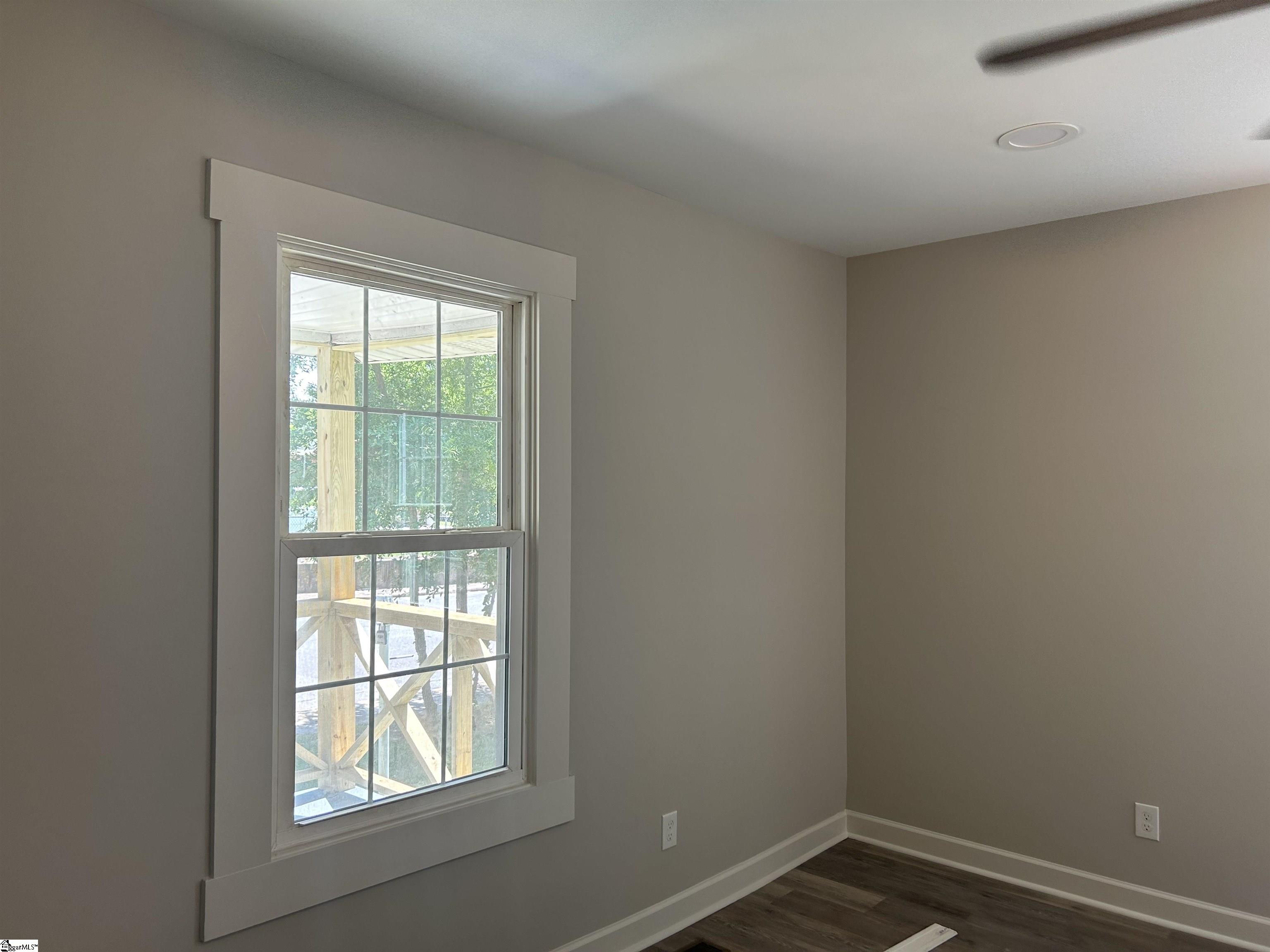 106 Washington Street Clinton, SC 29325 - Photo 18 of 32