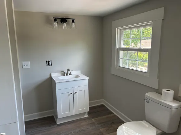 $249,900 | 106 Washington Street, Clinton, SC 29325
