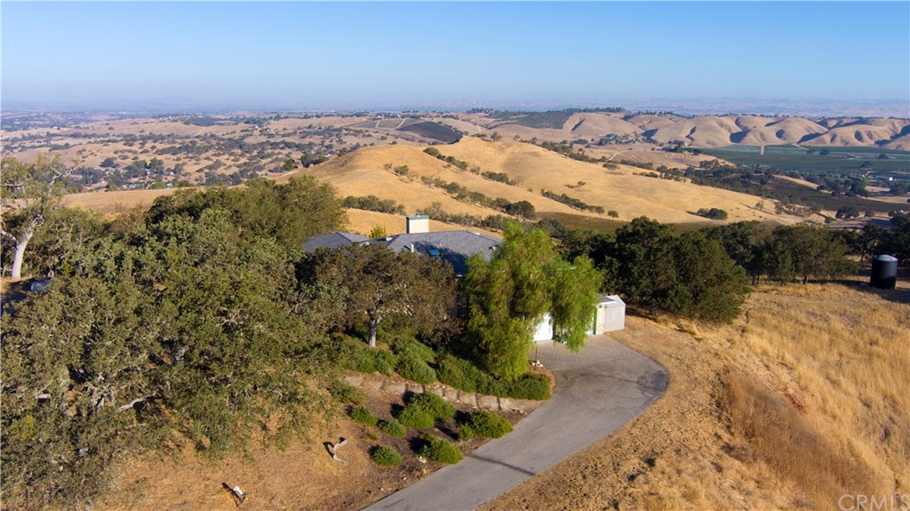 7250 Rancho Verano Place Paso Robles, CA 93446 - Photo 38 of 49