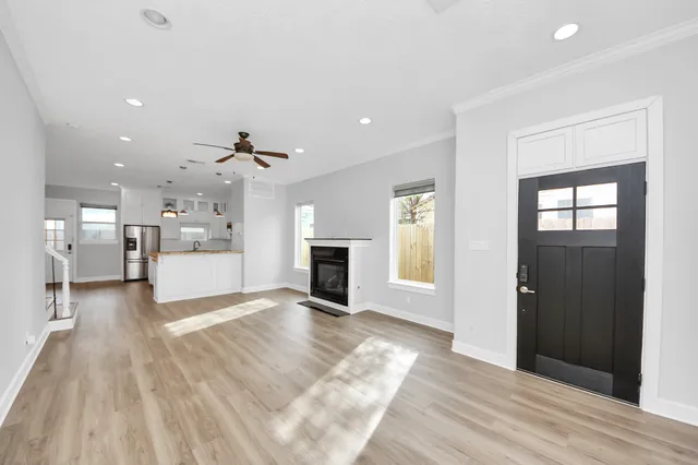 $3,600 | 1320 Dorothy Street, Houston, TX 77008