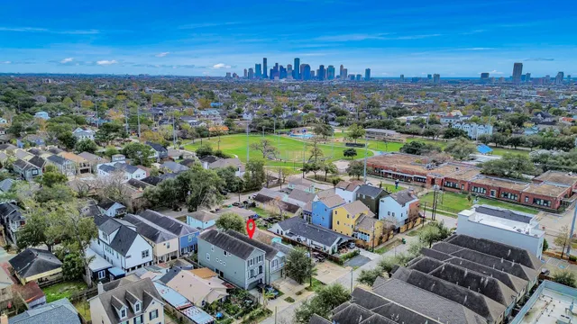 $3,600 | 1320 Dorothy Street, Houston, TX 77008